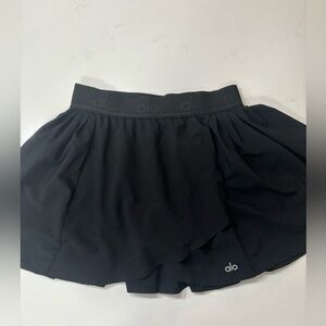 Alo like new “Aces Tennis Skirt”